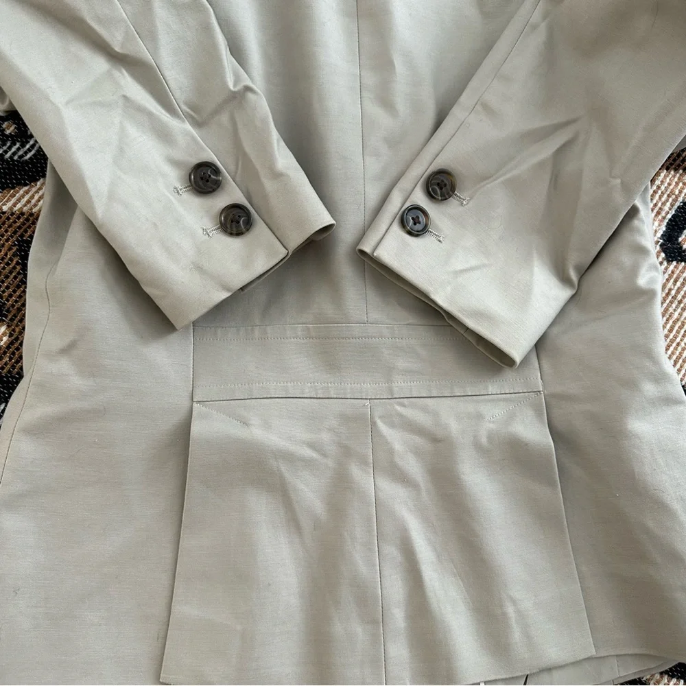 Banana Republic Suit Tan size 8 Women - Picture 2 of 14